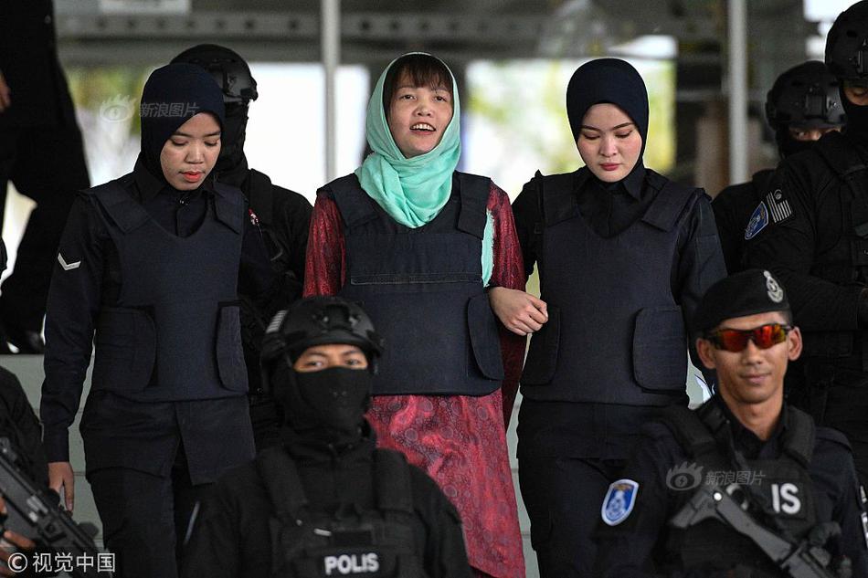 《似婚》by臣言