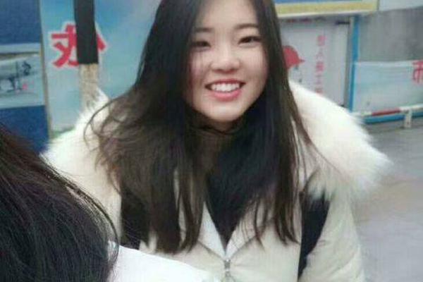 醉花陰po1v2作者酌青梔簡介