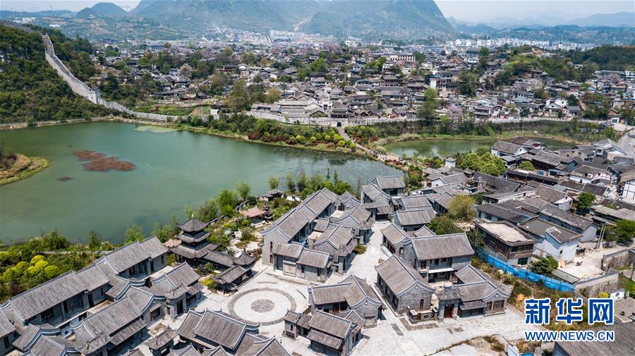 校園1v1青梅竹馬小說