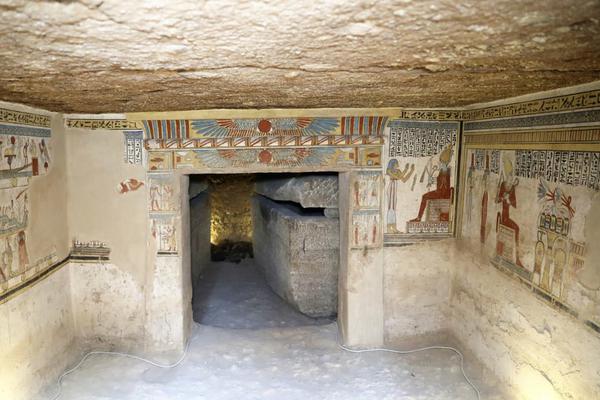 武神空間最新章節(jié)