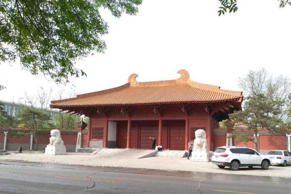 末日蟑螂txt下載