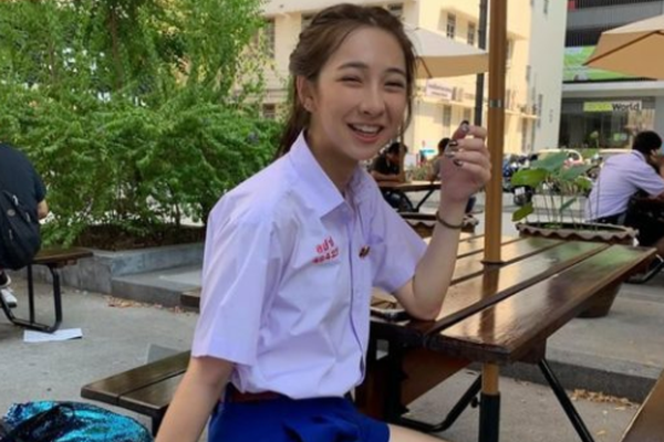 丈夫的部長來家里喝酒叫什么