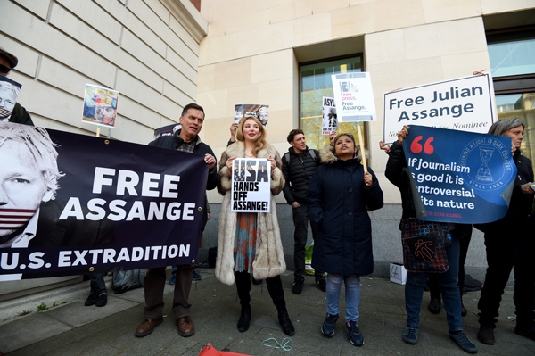 女神的兼職司機(jī)王逸免費(fèi)閱讀