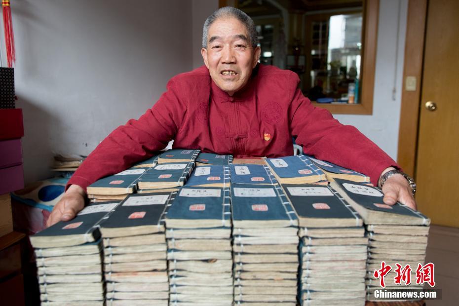 男團(tuán)經(jīng)紀(jì)人的日常生活小說(shuō)